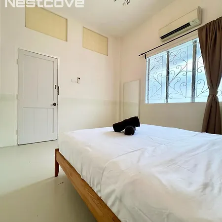 D Simple Haus By Nestcove Villa Malacca Exterior photo
